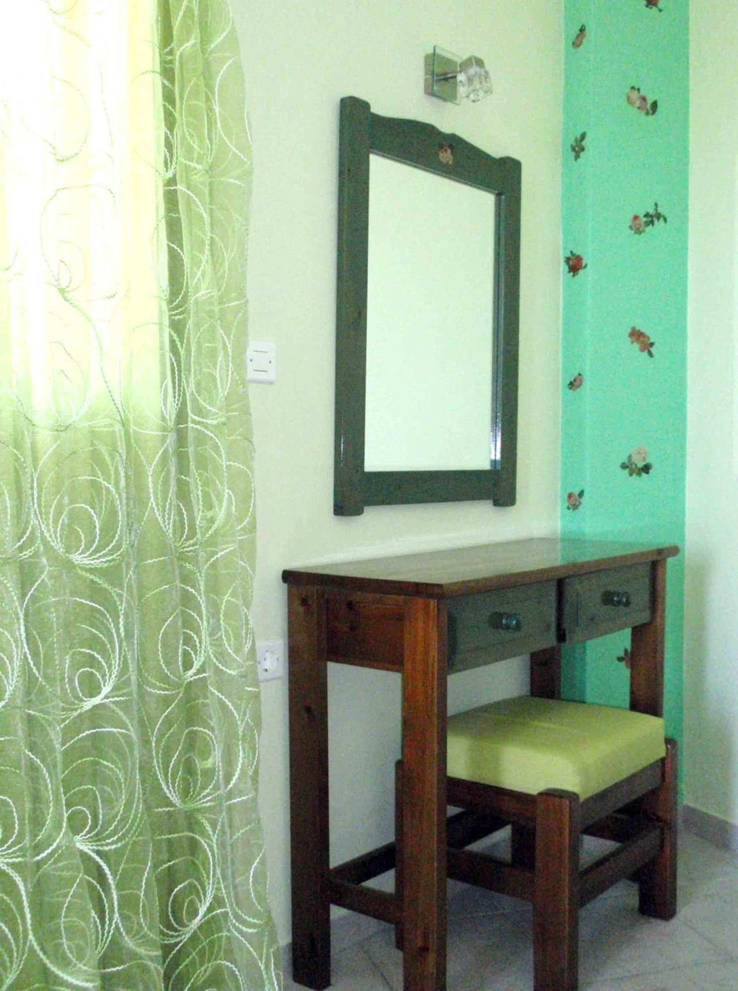 Villa Diana Nikiana Bilik gambar